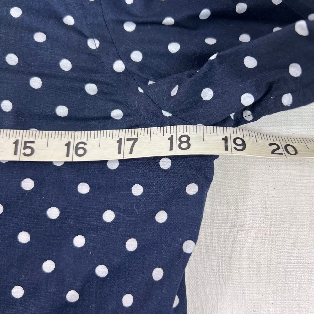 Chaps Womens Petite Polka Dot Button Down Shirt Long Sleeve Size MP Blue White‎ - Picture 5 of 9